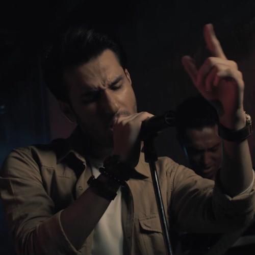 دانلود آهنگ تو اعتماد آخرم واسه عشق یه آدم بودی با صدای مهدی احمدوند